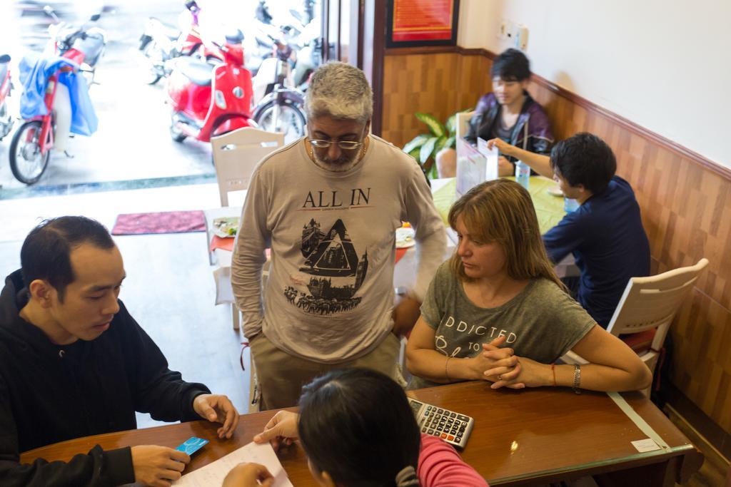 The Family Hotel 호이안 외부 사진